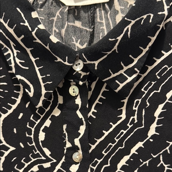 H&M Black and White Graphic Long Sleeve Dress - Picture 10 of 12